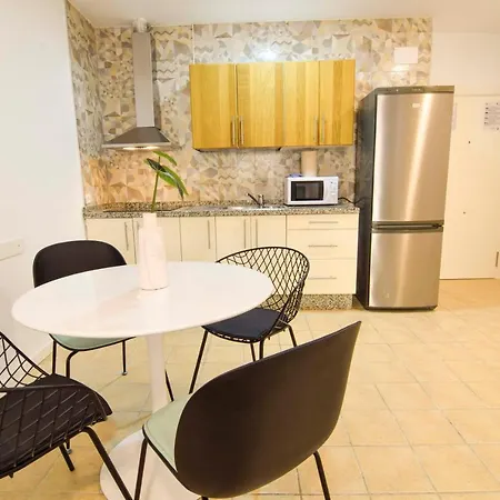 Letmalaga Economy Young Clemens Apartment *