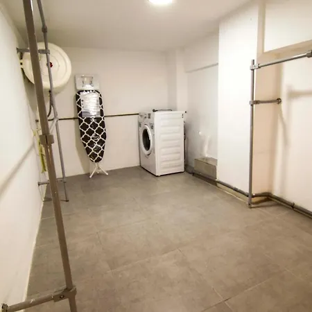 Apartment Letmalaga Economy Young Clemens Malaga